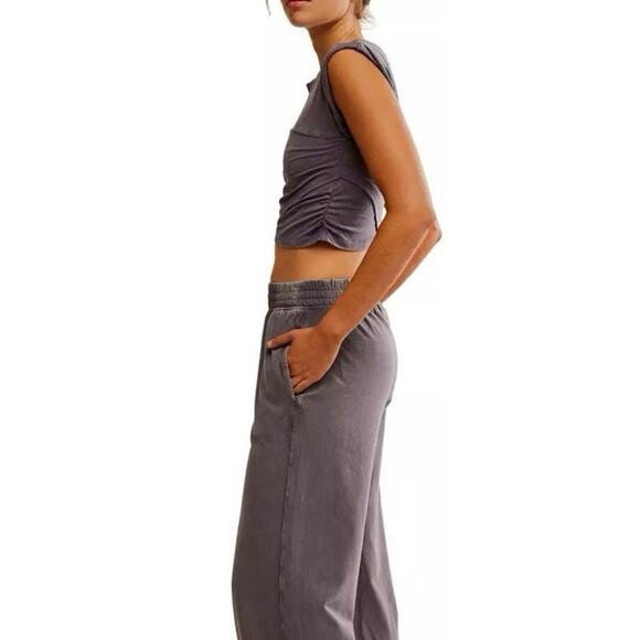 Free People Movement Women’s Hot Shot Crossover Gray Tee Size S | Ruched Hem NWT - Picture 9 of 14